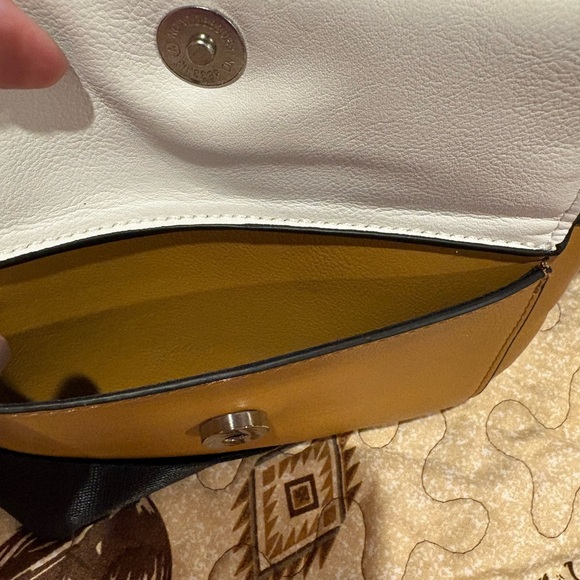 Tahari Tan and White Camera Bag - Picture 5 of 13